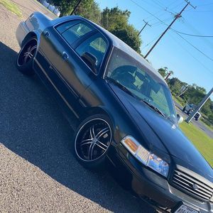 Meet your Posher, Tomas